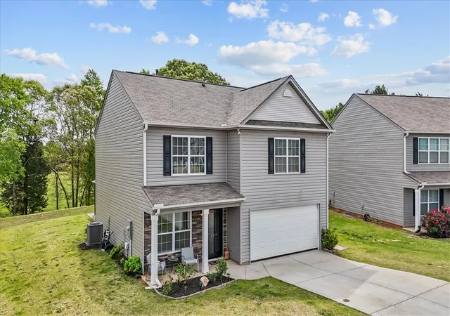 Photo 2 of Single family home for sale at 224 Hillendale Way, Pelzer, SC 29669 | MLS# 20303598 | Listing updated on 2026-07-07