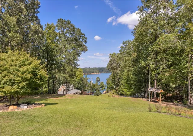 2nd image of 83 Sugar Cane Dr, Hartwell, GA 30643 | MLS# 20303607
