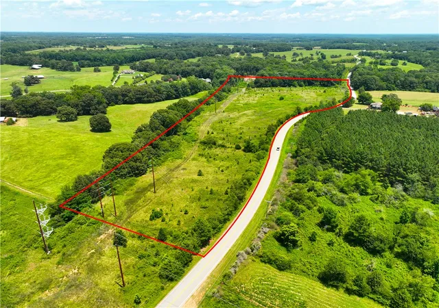 Photo 3 of Land for sale at 105 Isbell Rd, Fair Play, SC 29643 | MLS# 20303523 | Listing updated on 2026-07-13