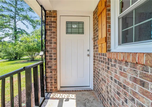 Photo 3 of Single family home for sale at 1500 Mountain View Rd, Anderson, SC 29626 | MLS# 20303622 | Listing updated on 2026-09-14
