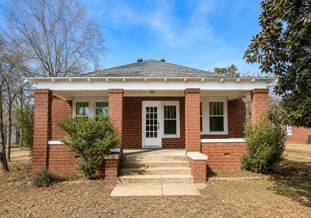 Photo 1 of Single family home for sale at 1208 W Whitner St, Anderson, SC 29624 | MLS# 20303618 | Listing updated on 2026-07-20