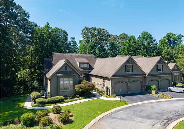 Photo 2 of Townhouse for sale at 114 Club Ct, Salem, SC 29676 | MLS# 20303578 | Listing updated on 2026-07-30