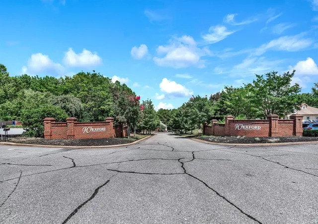 Listing Photo 2 - Condo for sale in building located at 160 Wexford Dr, Anderson, SC 29621 - Unit #202