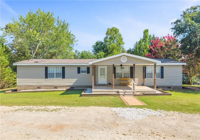 1st image of 102 Pitts Rd, Walhalla, SC 29691 | MLS# 20303625