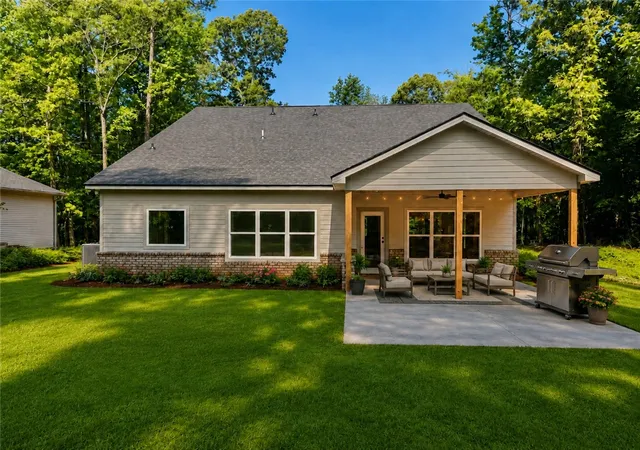 31st image of 503 Chickasaw Dr, Westminster, SC 29693 | MLS# 20303643