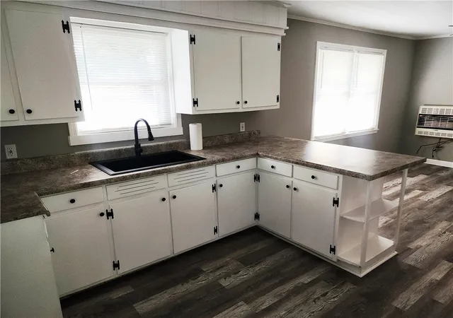 Photo 3 of Single family home for sale at 115 Holcombe St, Westminster, SC 29693 | MLS# 20303670 | Listing updated on 2026-07-10