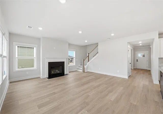 image of 243 Abraham Wy, Boiling Springs, SC 29316 | MLS# 20303550