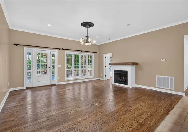 Photo 3 of Sale Pending at 135 Crowes Dr, Walhalla, SC 29691 | MLS# 20303706 | Listing updated on 2026-09-11