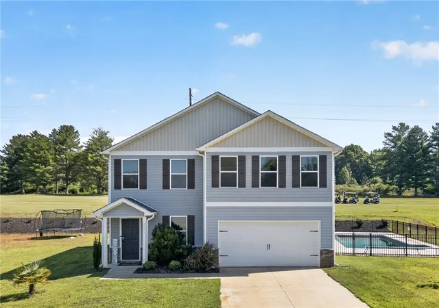 Photo 1 of Single family home for sale at 2007 Aberdeen Ln, Walhalla, SC 29691 | MLS# 20303667 | Listing updated on 2026-09-15