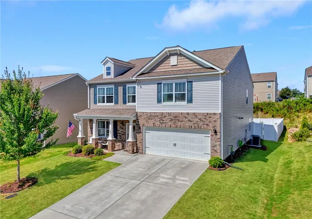 Homes for sale in Easley, SC | 183 Light Spring Rd, Easley, SC 29642 | MLS# 20303640