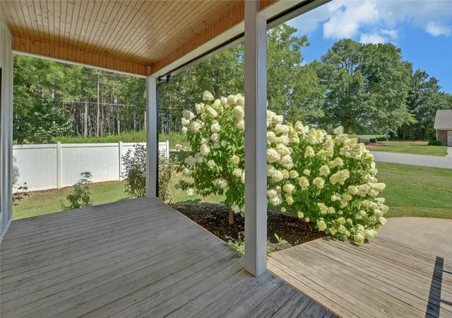 3rd image of 24 Brookhaven Wy, Bowersville, GA 30516 | MLS# 20303747