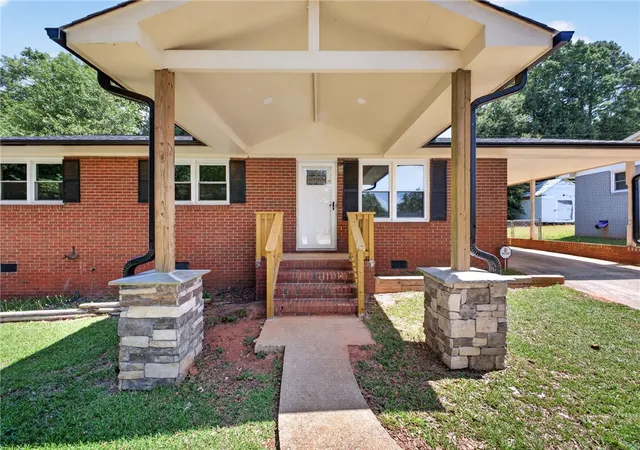 2nd image of 815 Winston Ave, Anderson, SC 29624 | MLS# 20303358