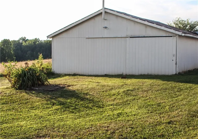 2nd image of 757 Belle Shoals Rd, Pickens, SC 29671 | MLS# 20303775