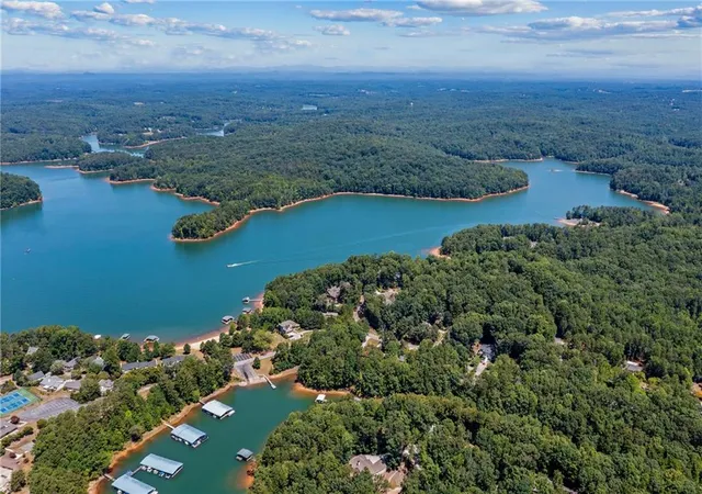 4th image of 135 Tulip Ln, Westminster, SC 29693 | MLS# 20303801