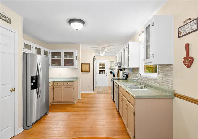 3rd image of 139 Tulip Ln, Westminster, SC 29693 | MLS# 20303804
