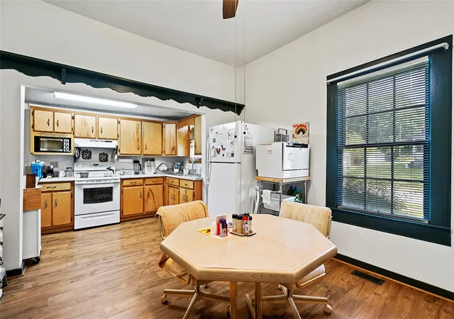 Photo 3 of Sale Pending at 200 Louisiana St, Honea Path, SC 29654 | MLS# 20303368 | Listing updated on 2026-08-31