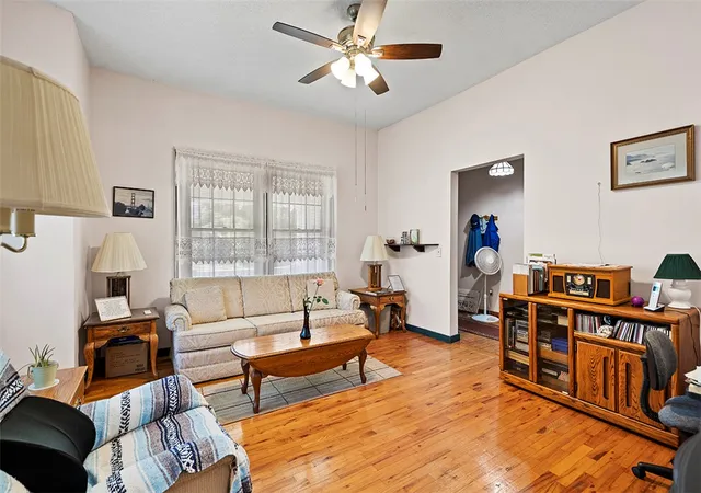 Photo 4 of Sale Pending at 200 Louisiana St, Honea Path, SC 29654 | MLS# 20303368 | Listing updated on 2026-08-31
