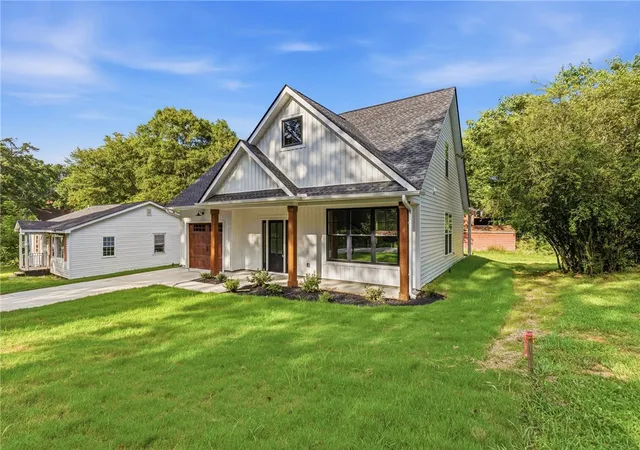 3rd image of 10 N Azalea St, Liberty, SC 29657 | MLS# 20303815