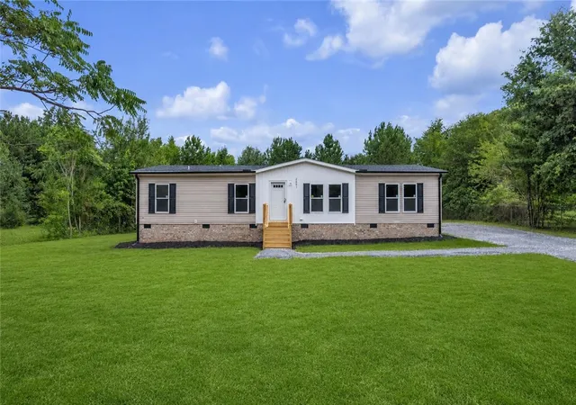 1st image of 2857 S Mcduffie St, Anderson, SC 29624 | MLS# 20303824
