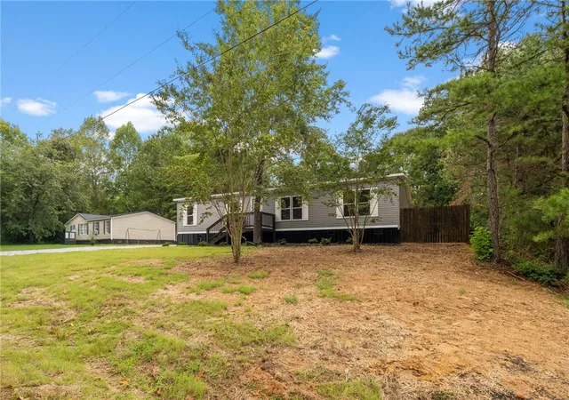 Photo 2 of Manufactured home for sale at 474 Bryant Rd, Pelzer, SC 29669 | MLS# 20303814 | Listing updated on 2026-10-11