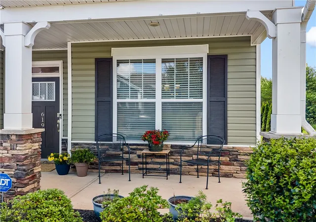 Photo 4 of Single family home for sale at 619 Fern Holw Trl, Anderson, SC 29621 | MLS# 20303828 | Listing updated on 2026-09-05