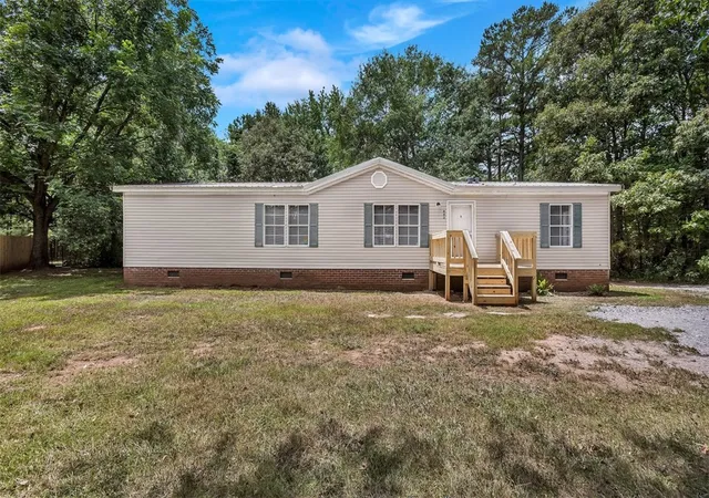 Photo 1 of Manufactured home for sale at 843 Walker Rd, Pendleton, SC 29670 | MLS# 20303800 | Listing updated on 2026-07-29