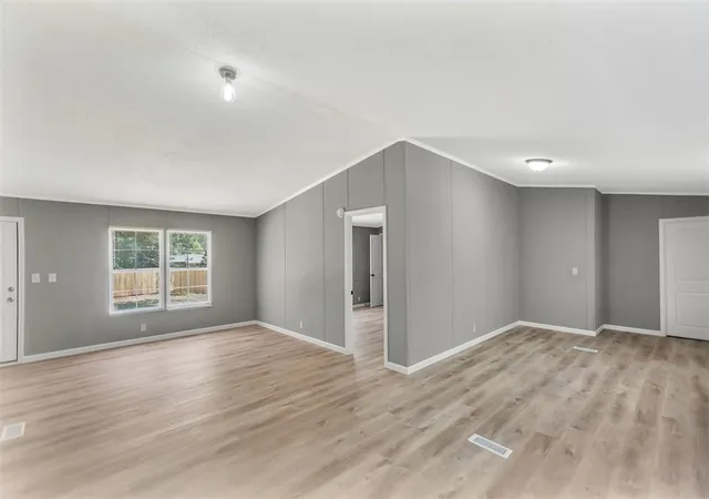 Photo 3 of Manufactured home for sale at 843 Walker Rd, Pendleton, SC 29670 | MLS# 20303800 | Listing updated on 2026-07-29