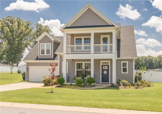 Photo 1 of Single family home for sale at 701 Oak Hl Ln, Belton, SC 29627 | MLS# 20303749 | Listing updated on 2026-09-11