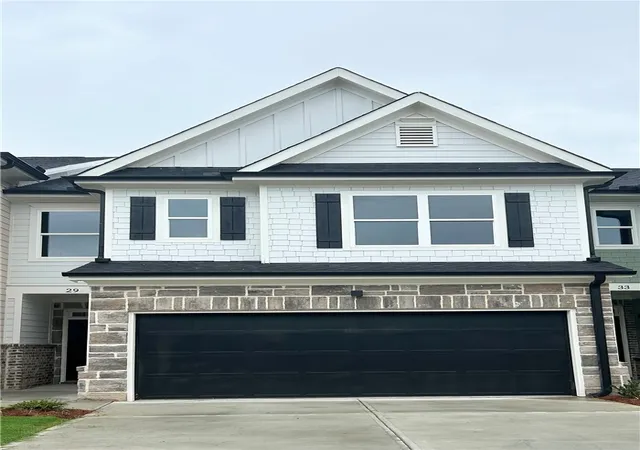 1st image of 29 Crest Dr #4, Lavonia, GA 30553 | MLS# 20303808