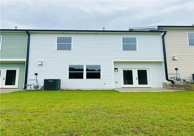 2nd image of 29 Crest Dr #4, Lavonia, GA 30553 | MLS# 20303808