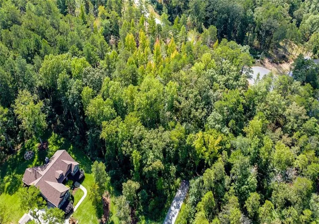 Photo 4 of Land for sale at Lot 30 Harbor Point, Seneca, SC 29672 | MLS# 20303848 | Listing updated on 2026-07-14