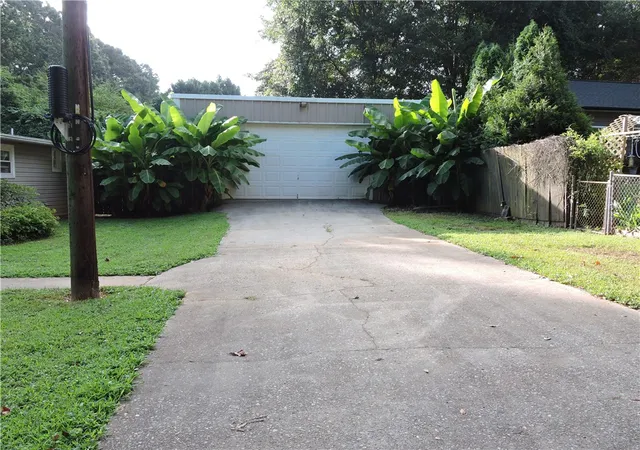 5th image of 1901 Hattons Frd Rd, Townville, SC 29689 | MLS# 20303852