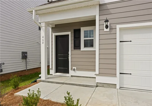 Photo 3 of Single family home for sale at 468 Sweetbay Dr #Lot 110, Seneca, SC 29678 | MLS# 20303861 | Listing updated on 2026-09-19