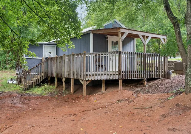Homes for sale in Pickens, SC | 114 Sunny Ln, Pickens, SC 29671 | MLS# 20303891