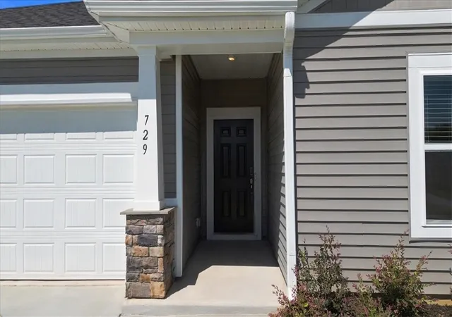 Photo 3 of Sale Pending at 729 Parry Ct, Woodruff, SC 29388 | MLS# 20303729 | Listing updated on 2026-10-13