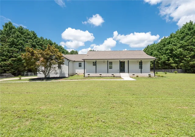 1st image of 111 Bear Rd, Piedmont, SC 29673 | MLS# 20303993
