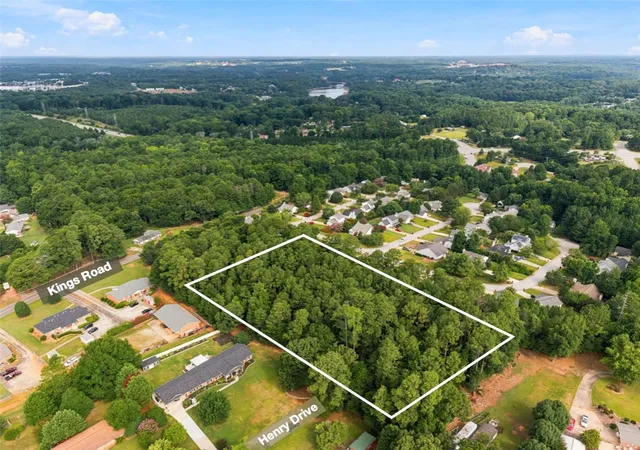 Photo 3 of House for sale at 00 Henry Dr, Anderson, SC 29621 | MLS# 20303936 | Listing updated on 2026-08-13