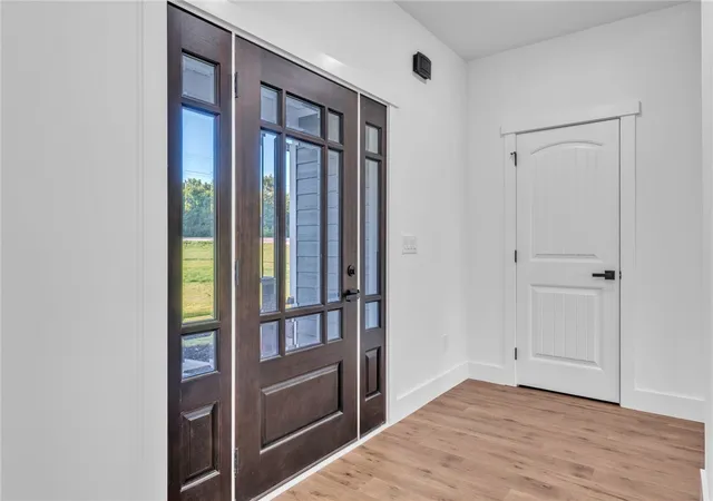 Photo 3 of Single family home for sale at 1725 Harris Brg Rd, Anderson, SC 29621 | MLS# 20304011 | Listing updated on 2026-09-19
