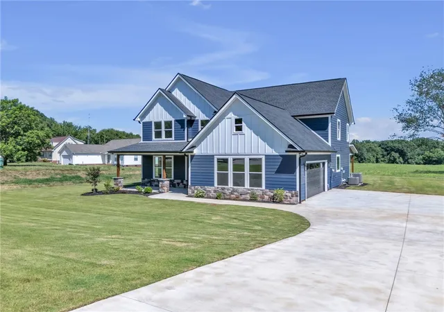2nd image of 1723 Harris Bridge Rd, Anderson, SC 29621 | MLS# 20304016