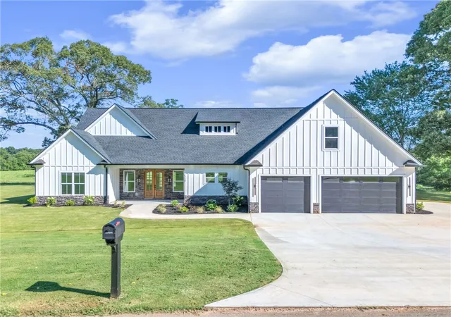1st image of 1727 Harris Bridge Rd, Anderson, SC 29621 | MLS# 20304019