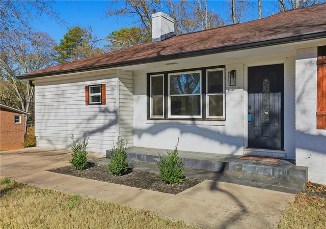2nd image of 601 S D St, Easley, SC 29640 | MLS# 20304042