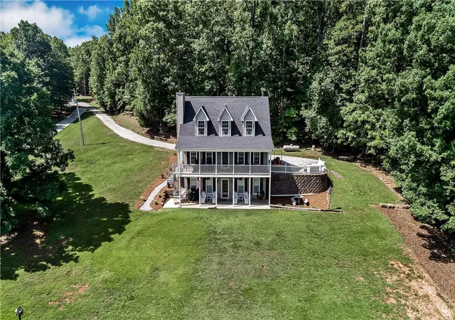 Photo 2 of Single family home for sale at 54 Voyles Rd, Abbeville, SC 29620 | MLS# 20303956 | Listing updated on 2026-08-31
