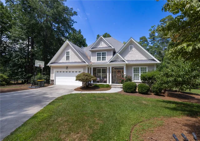 1st image of 642 Lowry Ln, Seneca, SC 29678 | MLS# 20304055