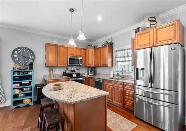 Photo 3 of Single family home for sale at 1907 Queen Dr, Walhalla, SC 29691 | MLS# 20304062 | Listing updated on 2026-09-13