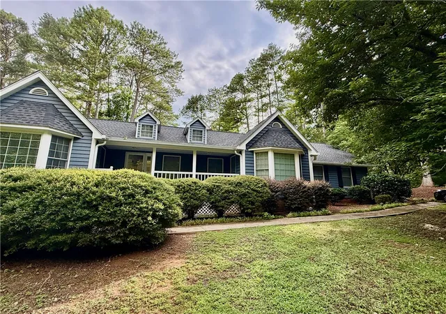 2nd image of 235 Stonehaven Wy, Seneca, SC 29672 | MLS# 20304073