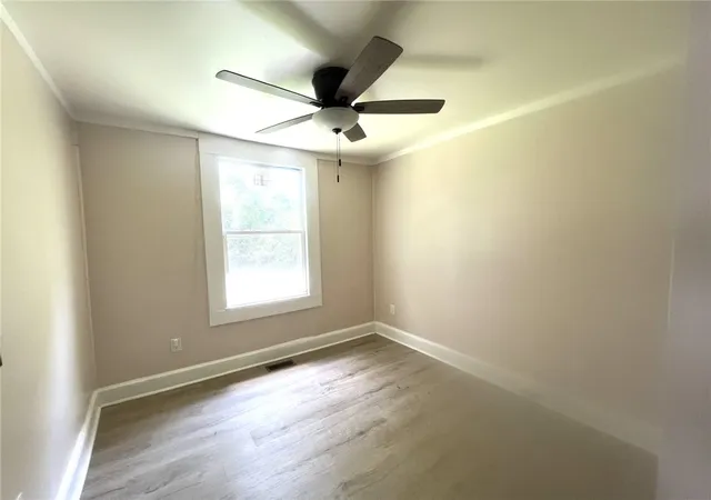 Photo 3 of Single family home for sale at 114 Shirley St, Anderson, SC 29621 | MLS# 20304101 | Listing updated on 2026-09-04