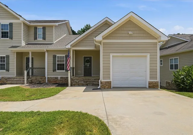1st image of 523 E Perkins Creek Rd, Seneca, SC 29678 | MLS# 20304092