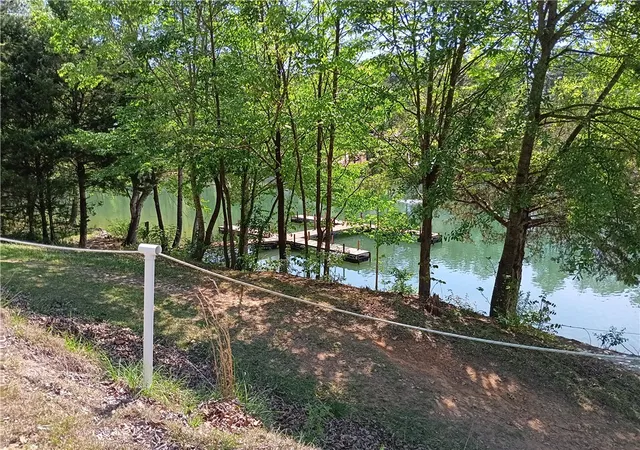 4th image of 00L-1 Hickory Cove Rd, Seneca, SC 29672 | MLS# 20304054