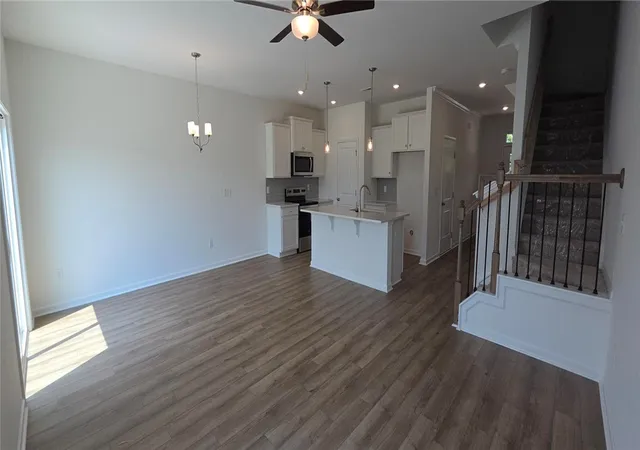 4th image of 433 Belgrove Wy, Easley, SC 29640 | MLS# 20304154