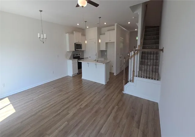 5th image of 435 Belgrove Wy, Easley, SC 29640 | MLS# 20304155